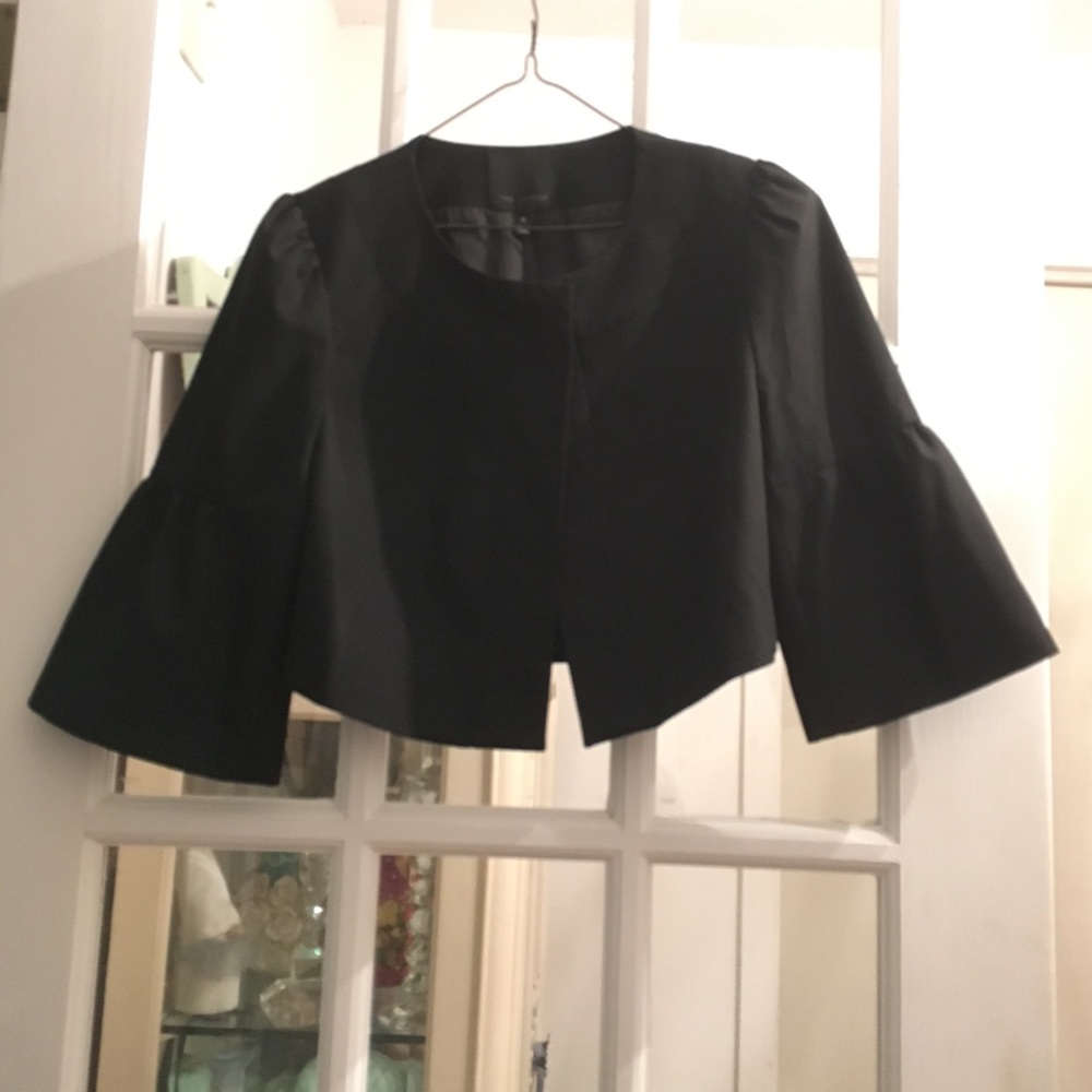 🎼Classy Cropped Blazer🎼