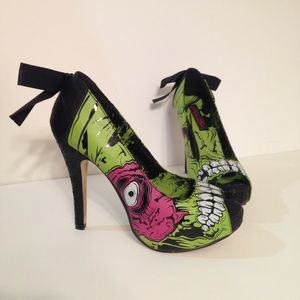 Iron Fist Zombie Heels sz 6 platform shoes