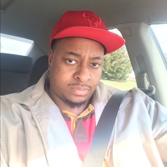 Meet your Posher, Sam - Picture 1 of 1