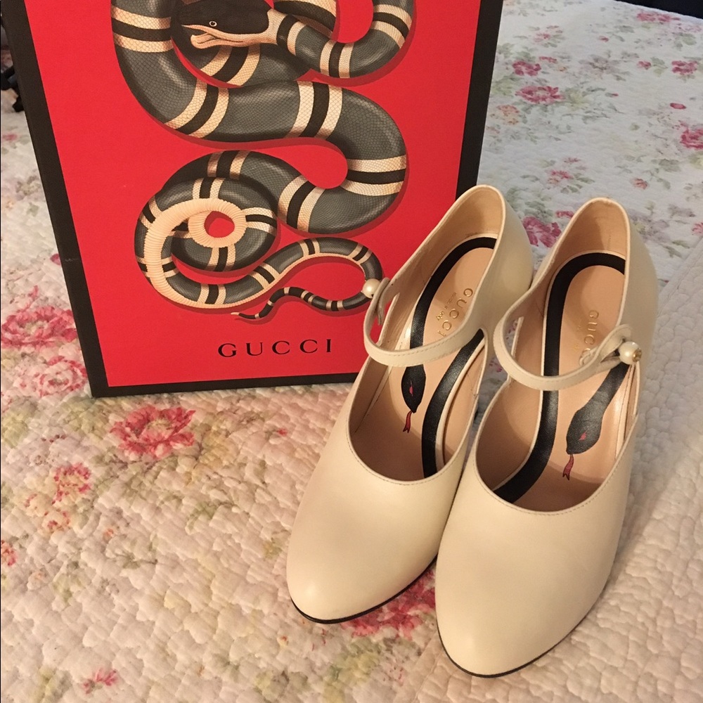 Gucci Shoes