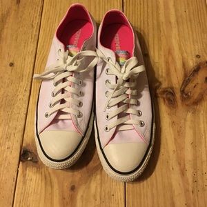 Woman's All-Star Converse