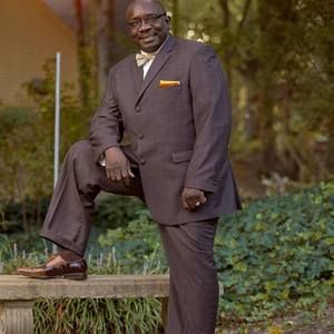 Meet your Posher, Bruce