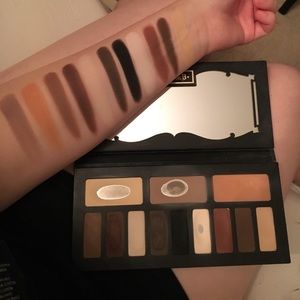 🖤Kat Von D Shade + Light Eyeshadow Palette🖤