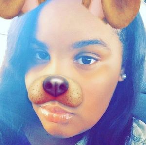 Meet your Posher, Brianna