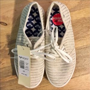 NWT ROXY Soft Knit Striped Sneakers. Price firm.
