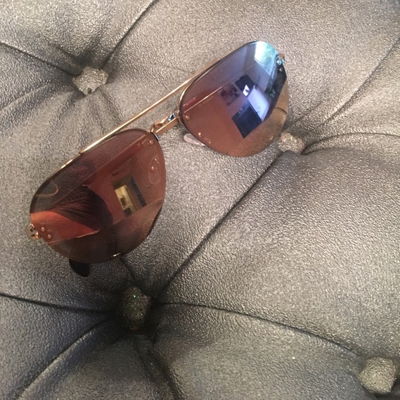 Celine rose gold Aviators - Picture 2 of 8