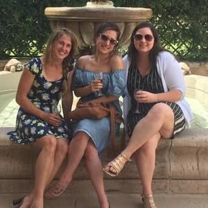 Meet your Posher, Liz