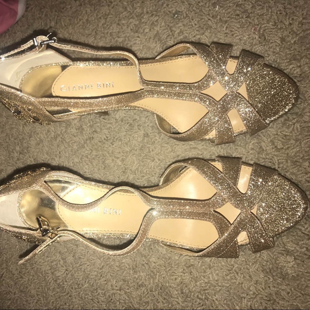 Gianni Bini heels