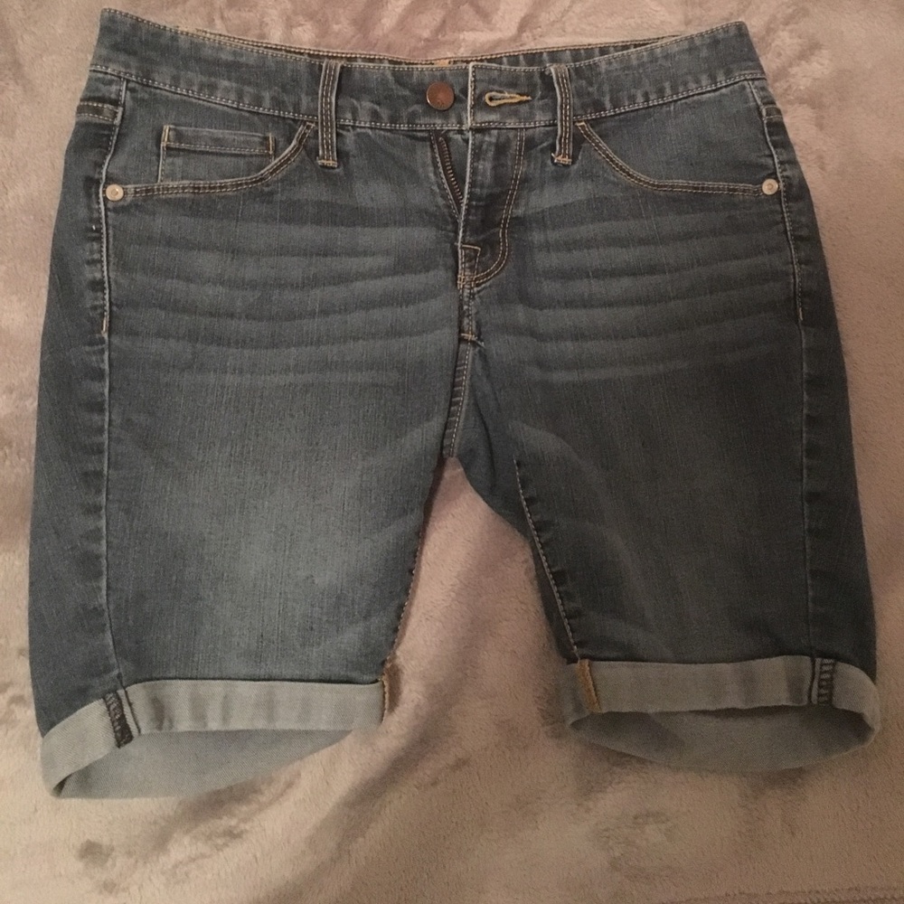 Mid Rise Bermuda Jean Shorts