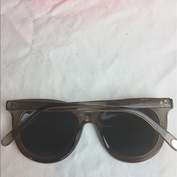 Seafolly Australian Iconic Sunglasses ?