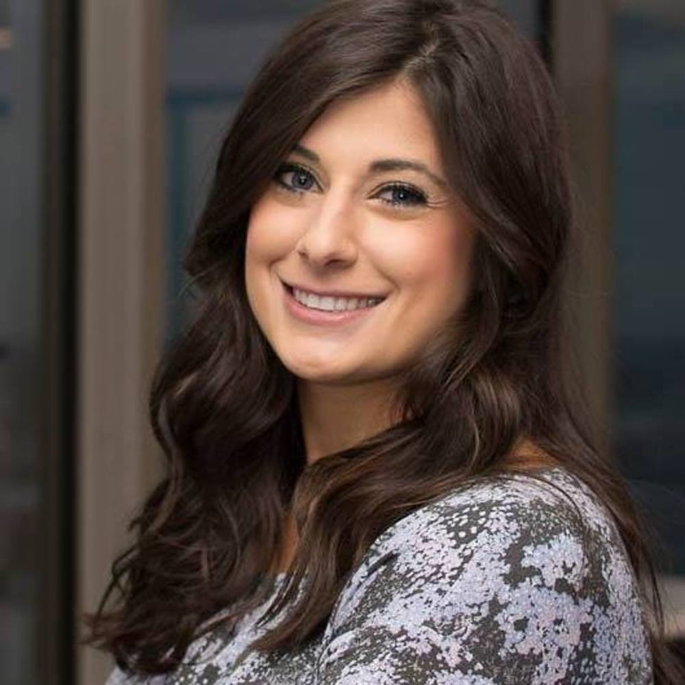 Meet your Posher, Ari