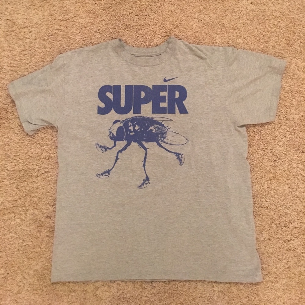 Nike Graphic T-Shirt Men's Medium (M)