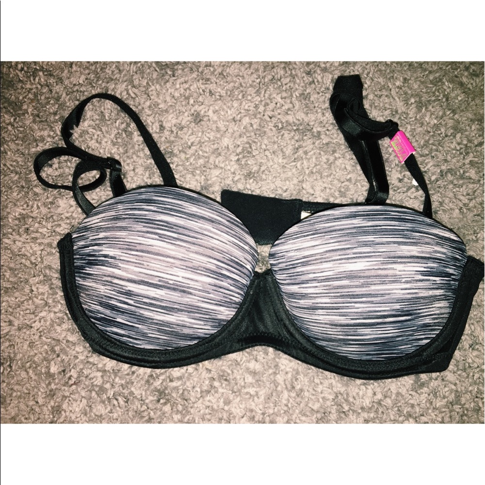 Victoria's Secret Pink Bra 👙😍