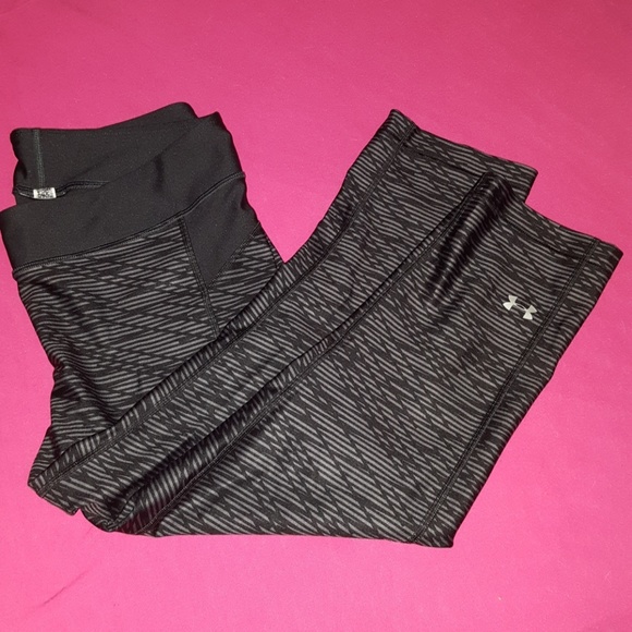 Under Armour Pants - Under armour capri leggings