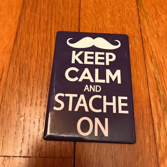 Magnets - Picture 4 of 7