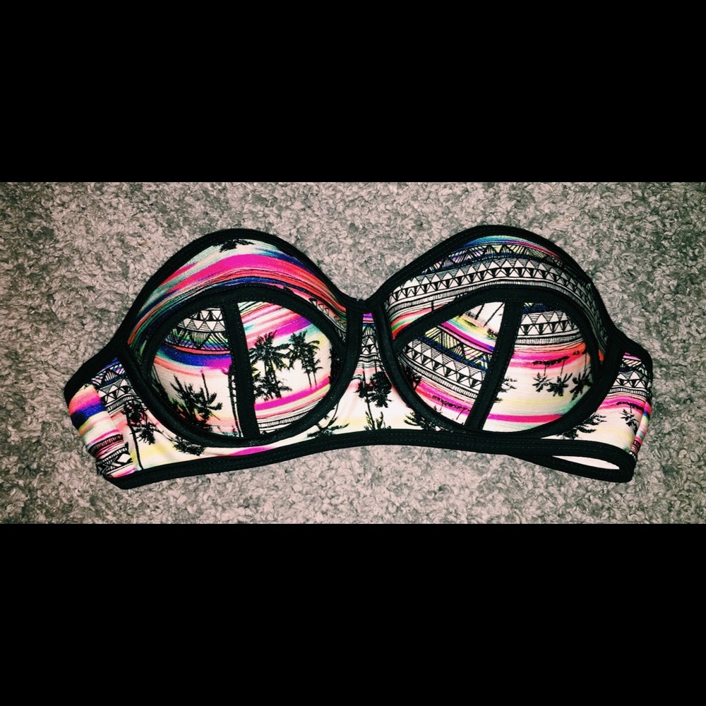 Ocean Pacific Strapless Bathing Suit 😍