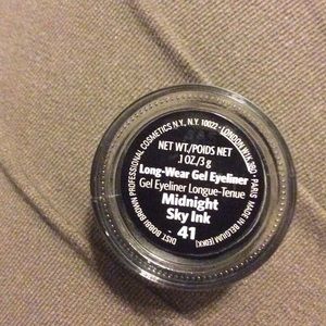 Bobbi Brown Cream Liner