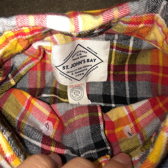 Two Men's S/M Longsleeve plaid shirt - Picture 3 of 3