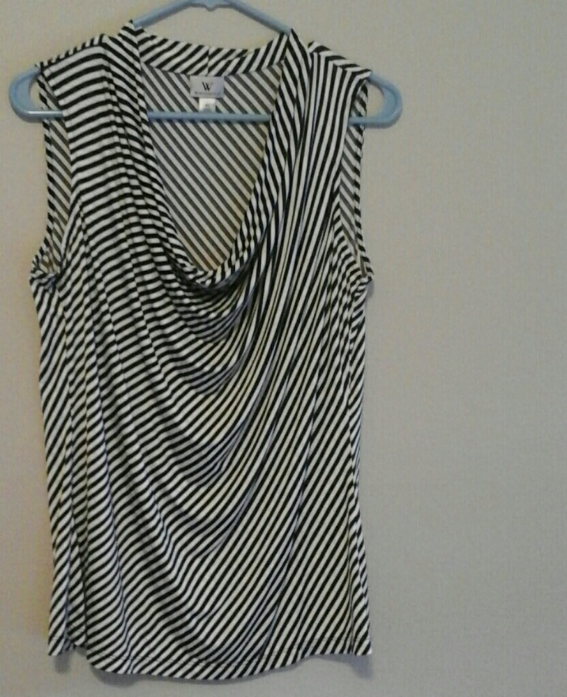 Draped neck sleeveless top