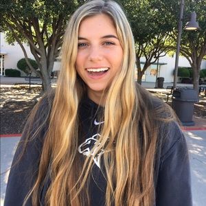 Meet your Posher, Bailey