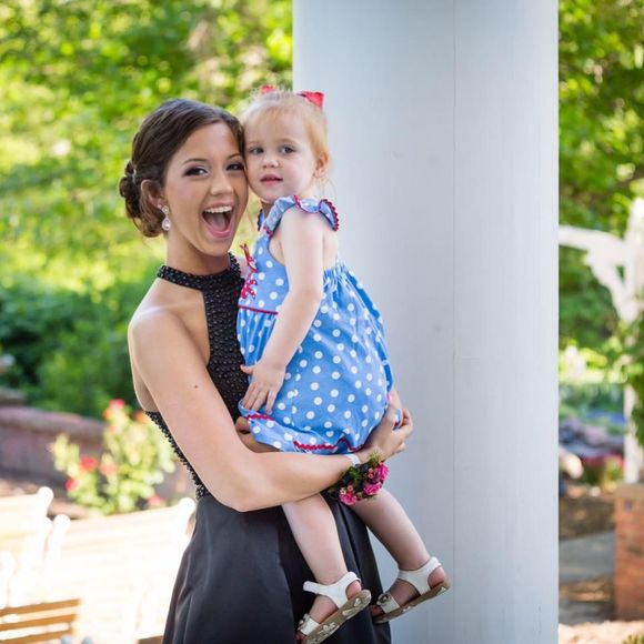 Meet your Posher, Cheyenne - Picture 1 of 1