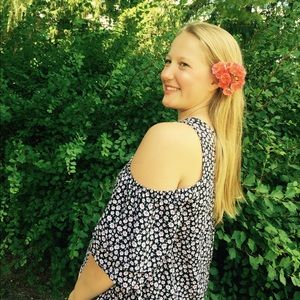 Meet your Posher, Carly