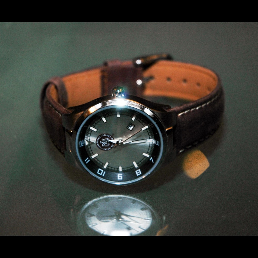 RARE STARBUCKS QUART WATCH WITH ORIGINAL LOGO