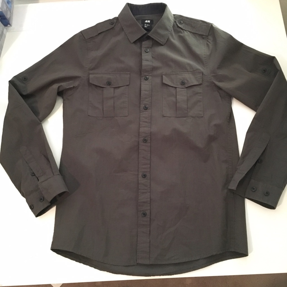 H&M Military Forest Green Button Down w/ 2 Pockets