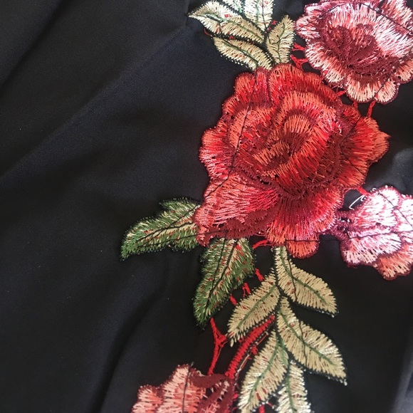 ✨Sexy Strappy Rose Embroidered Mini Dress✨ - Picture 3 of 4