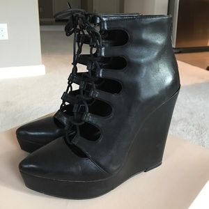 Black lace up bootie platforms