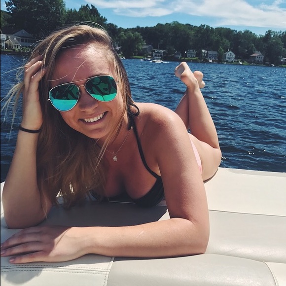 MEET THE SELLER! - Picture 3 of 4