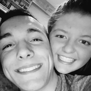 Meet your Posher, Lexi