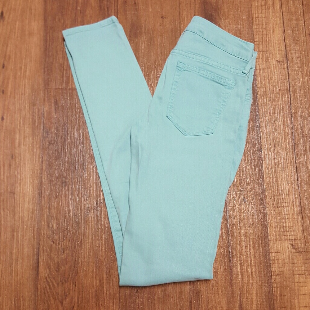 🎉PRICE DROP🎉 JUST BLACK jeans