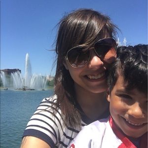 Meet your Posher, Veronica