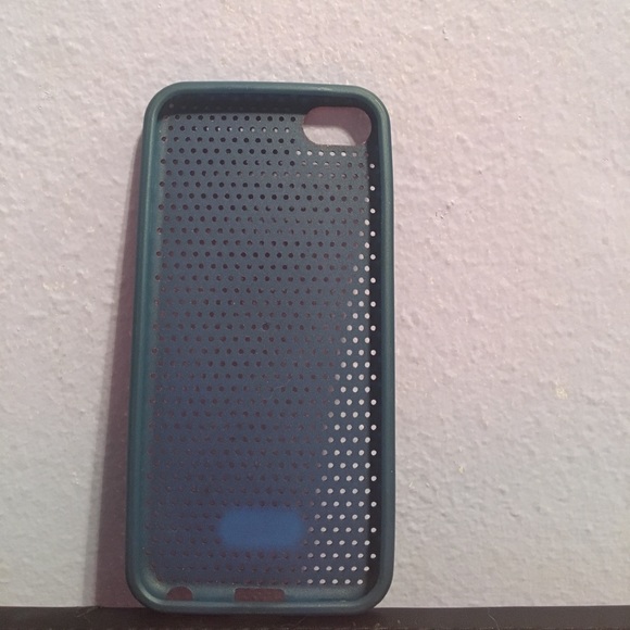 This is an iPod 5th generation case - Picture 2 of 2