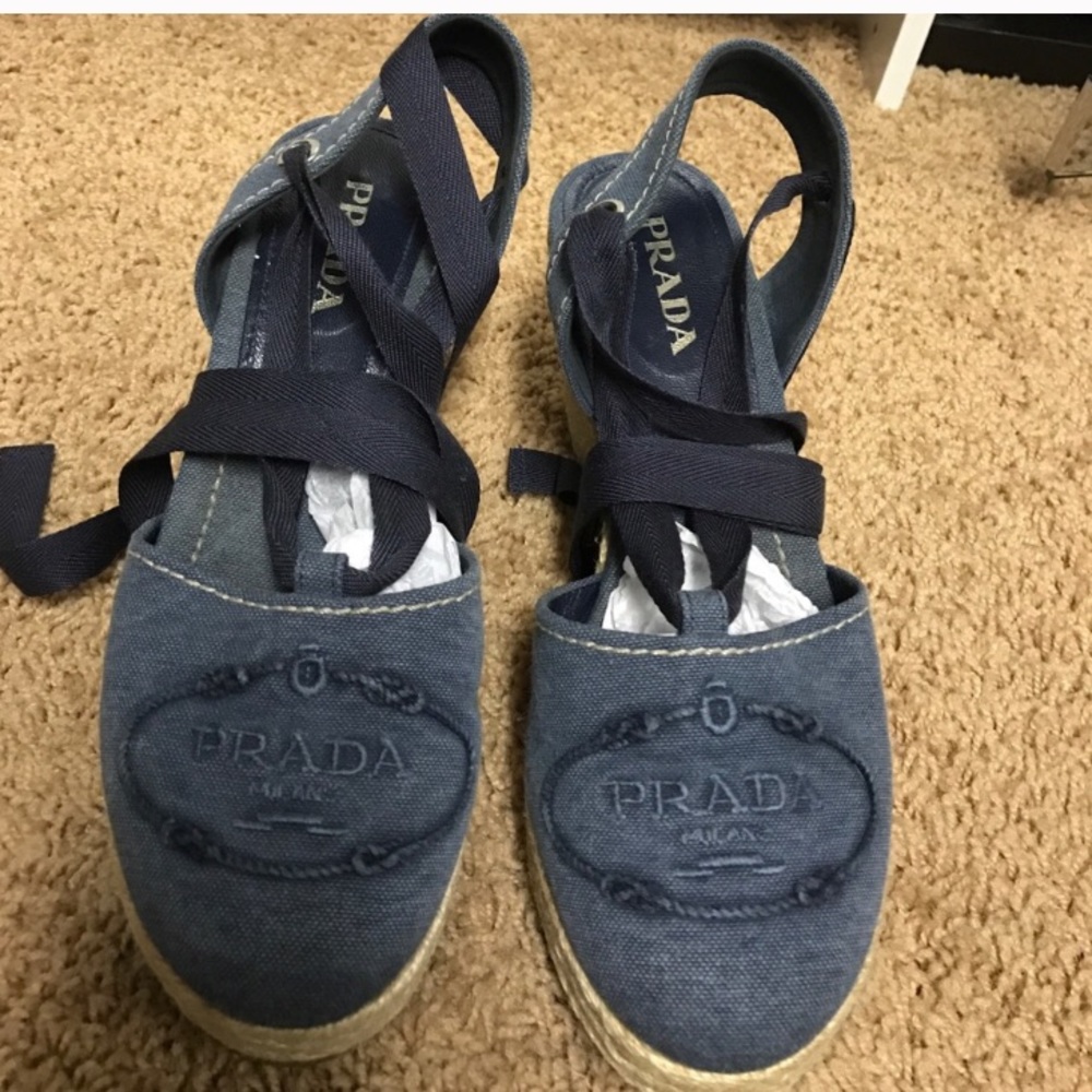 🎈sold🎈Prada denim shoes NO TRADE