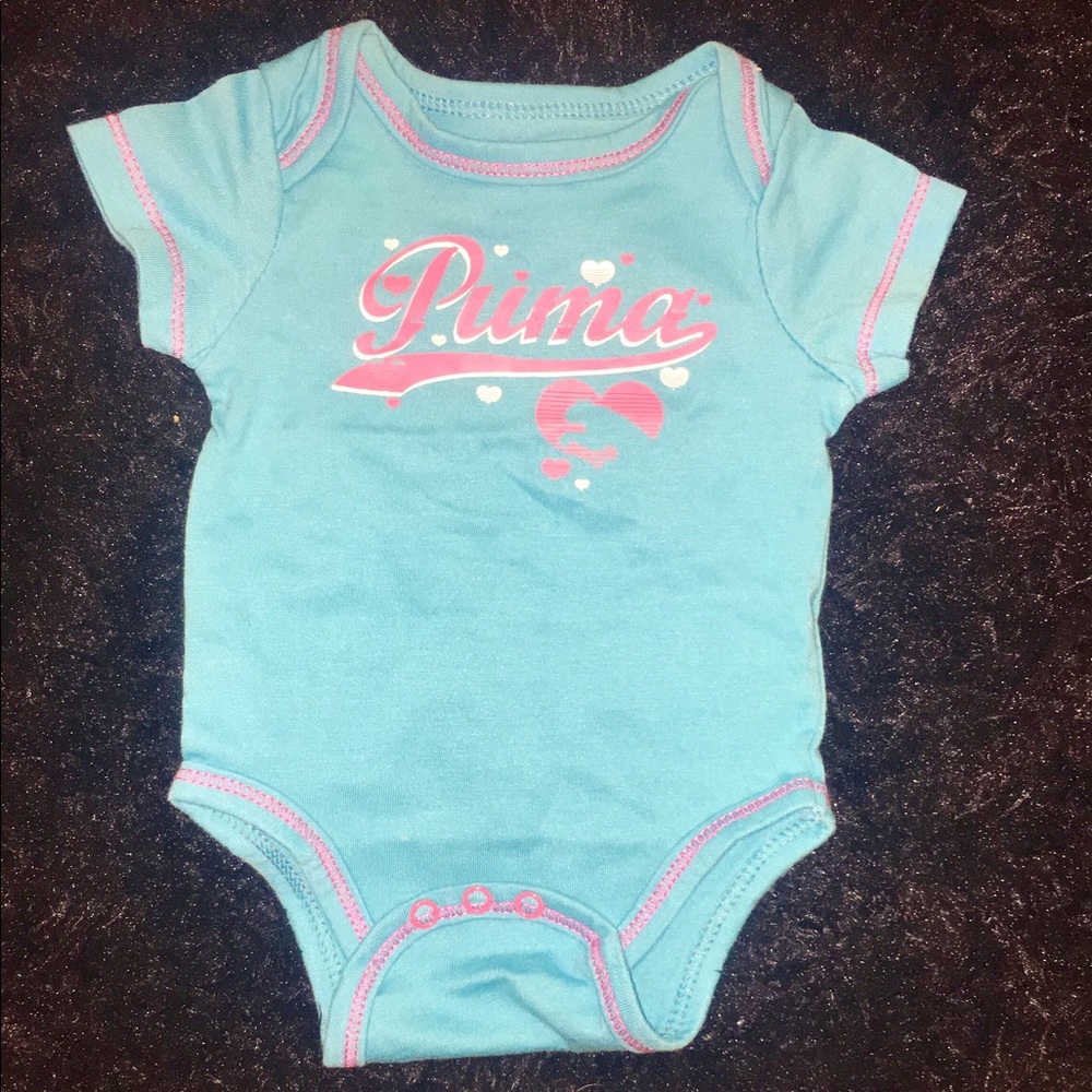 Puma 0-3 months Onesie. Color Turquoise.