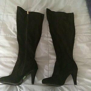 knee high boots size8
