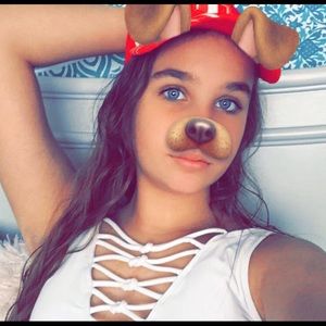 Meet your Posher, Nina