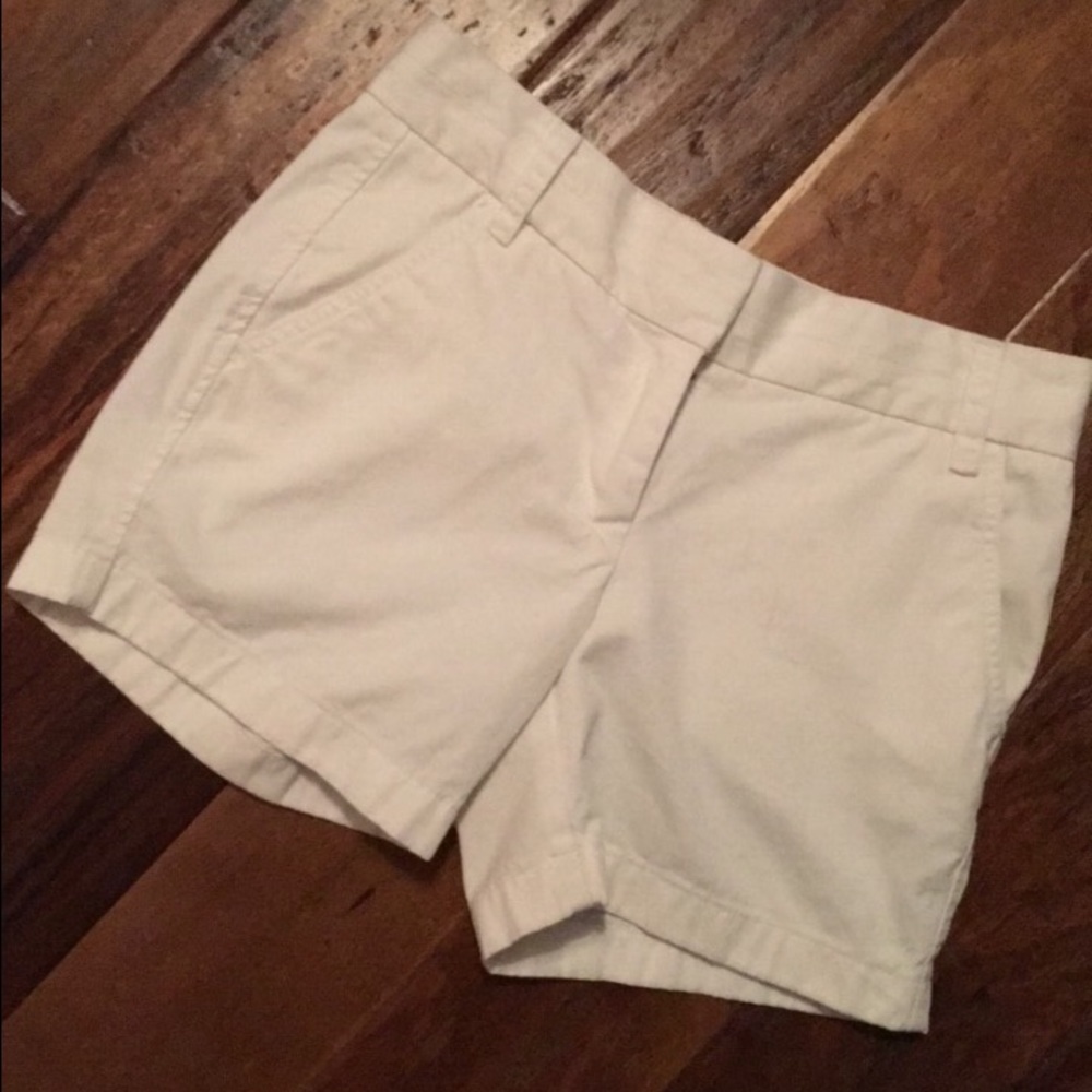 J. Crew chino 4"