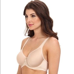 Wacoal Basic Beauty Spacer Underwire T-Shirt Bra