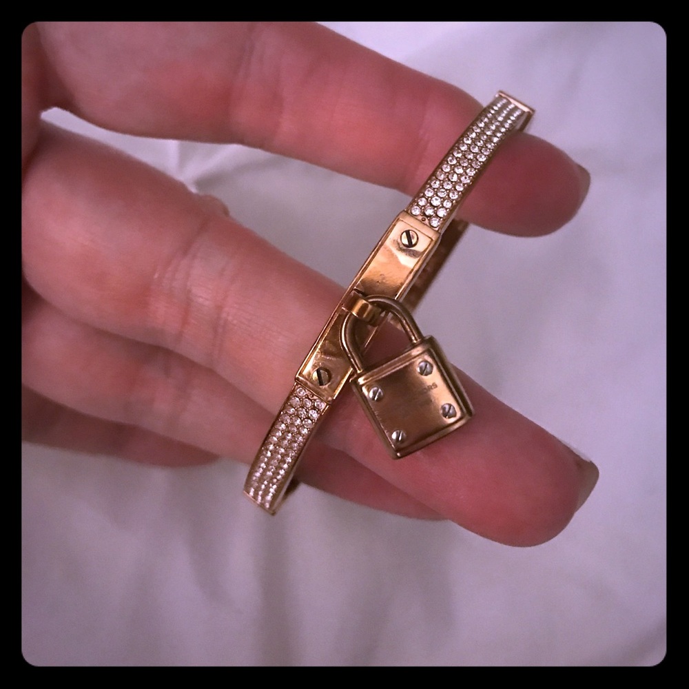 Michael Kors Bangle Rose Gold