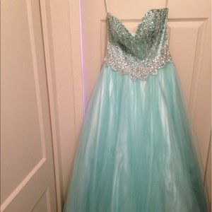 Sweet 16 dress