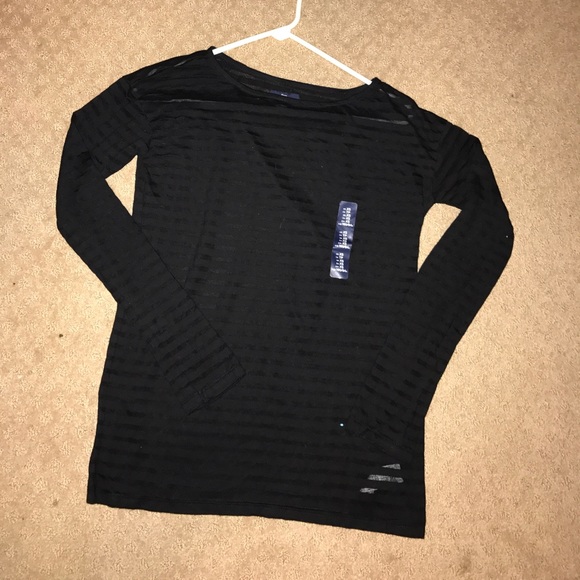 NWT Gap LongSleeve Shirt! - Picture 1 of 4