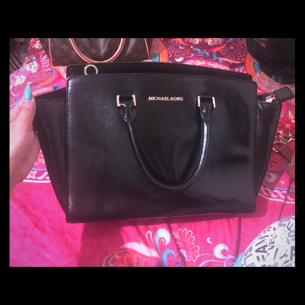 Authentic Michael kors purse