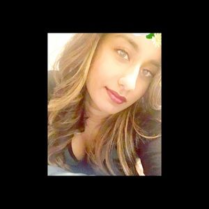 Meet your Posher, Shelly