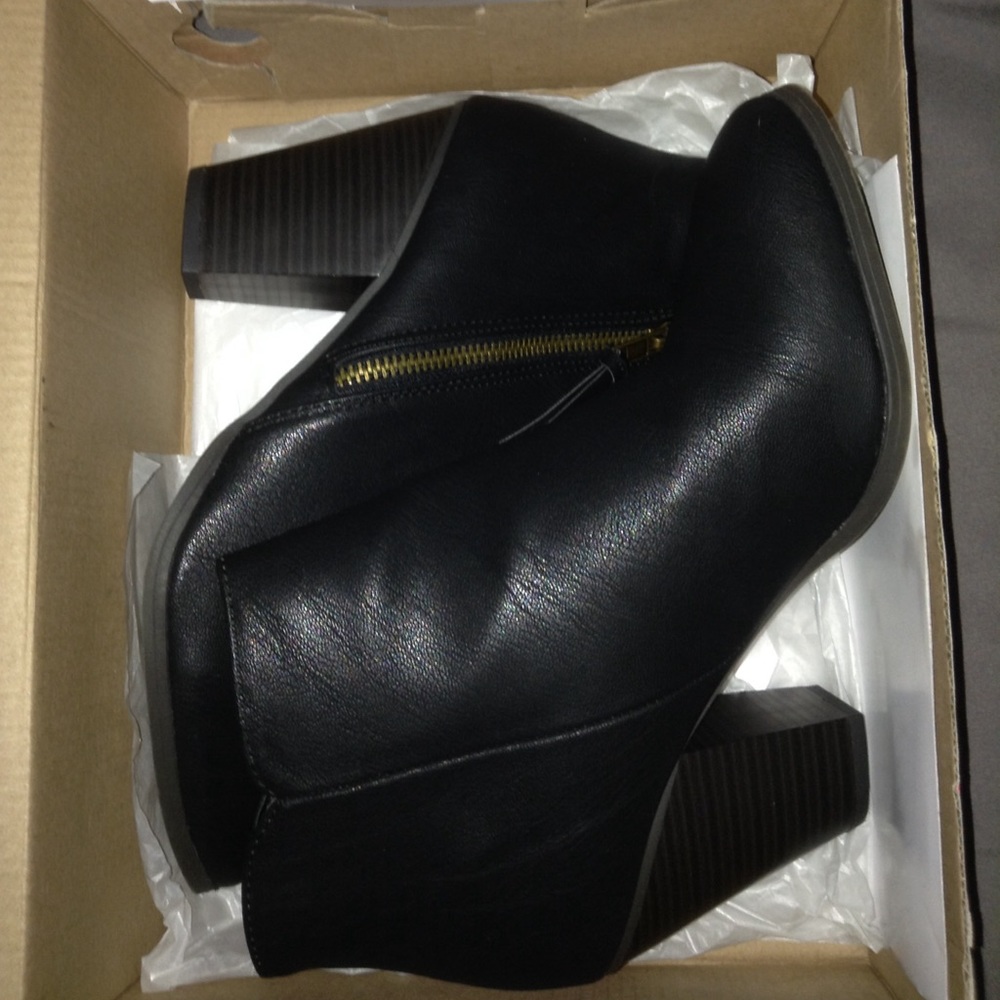 Booties - Picture 2 of 4