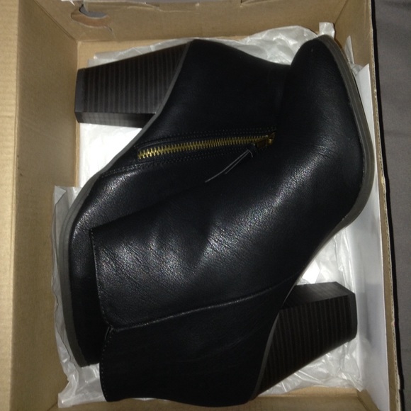 Booties - Picture 2 of 4