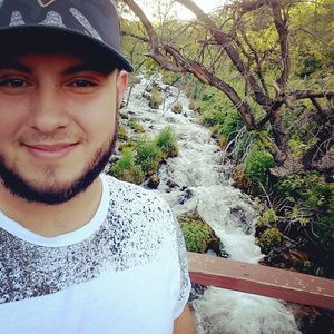 Meet your Posher, Fernando