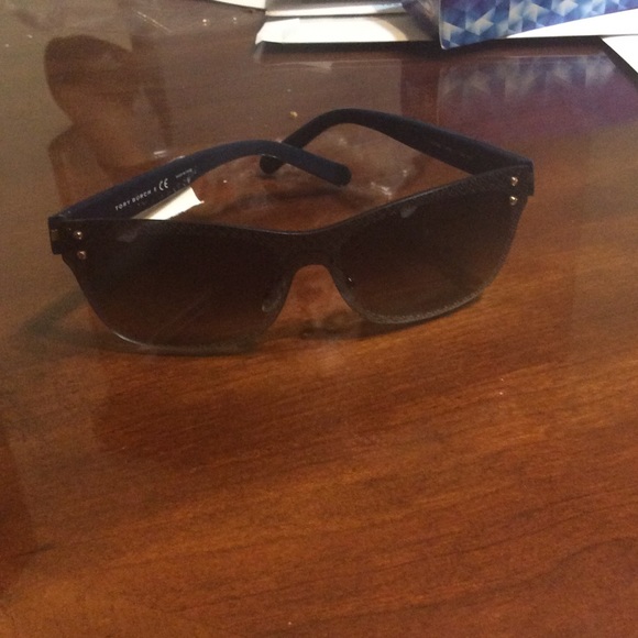 Tory Burch sunglasses main image 4
